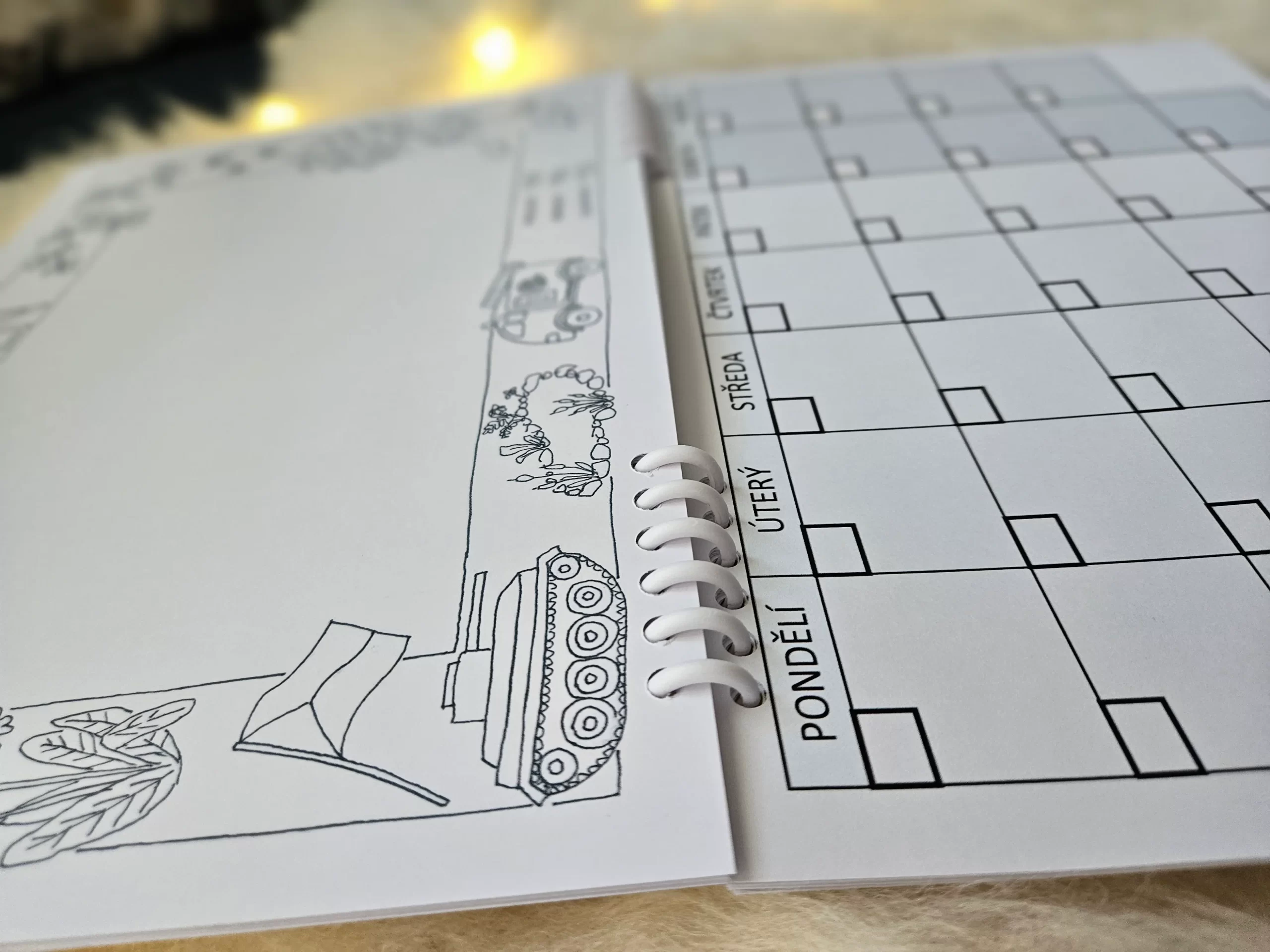 MĚSÍČNÍ NEDATOVANÝ KALENDÁŘ na dotvoření - Image 2